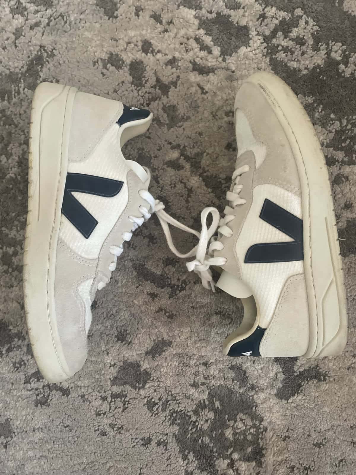 Veja V 10 - Sneakersy niskie — zdjęcie 9
