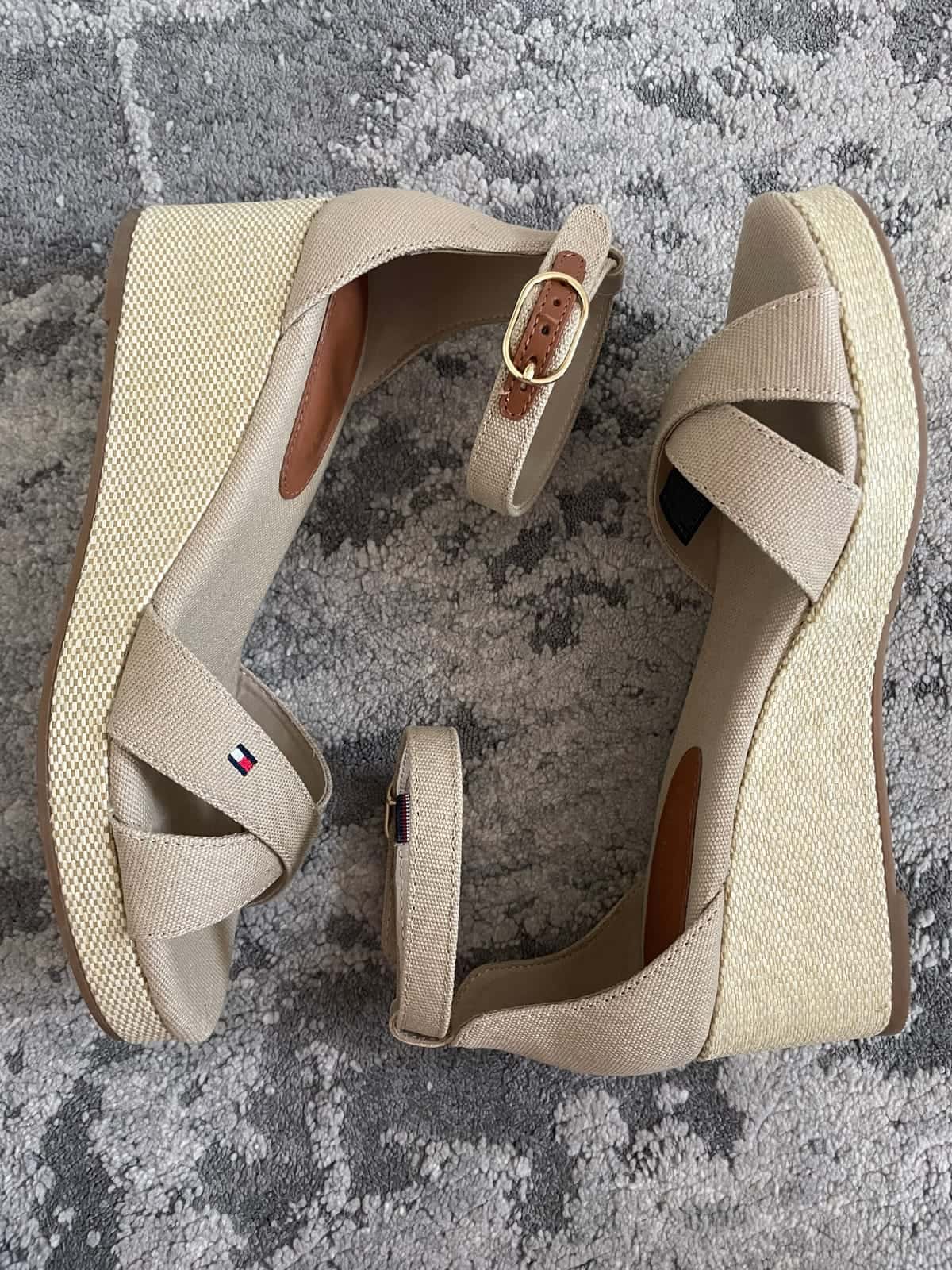Koturny z dodatkiem skóry Tommy Hilfiger — zdjęcie 4